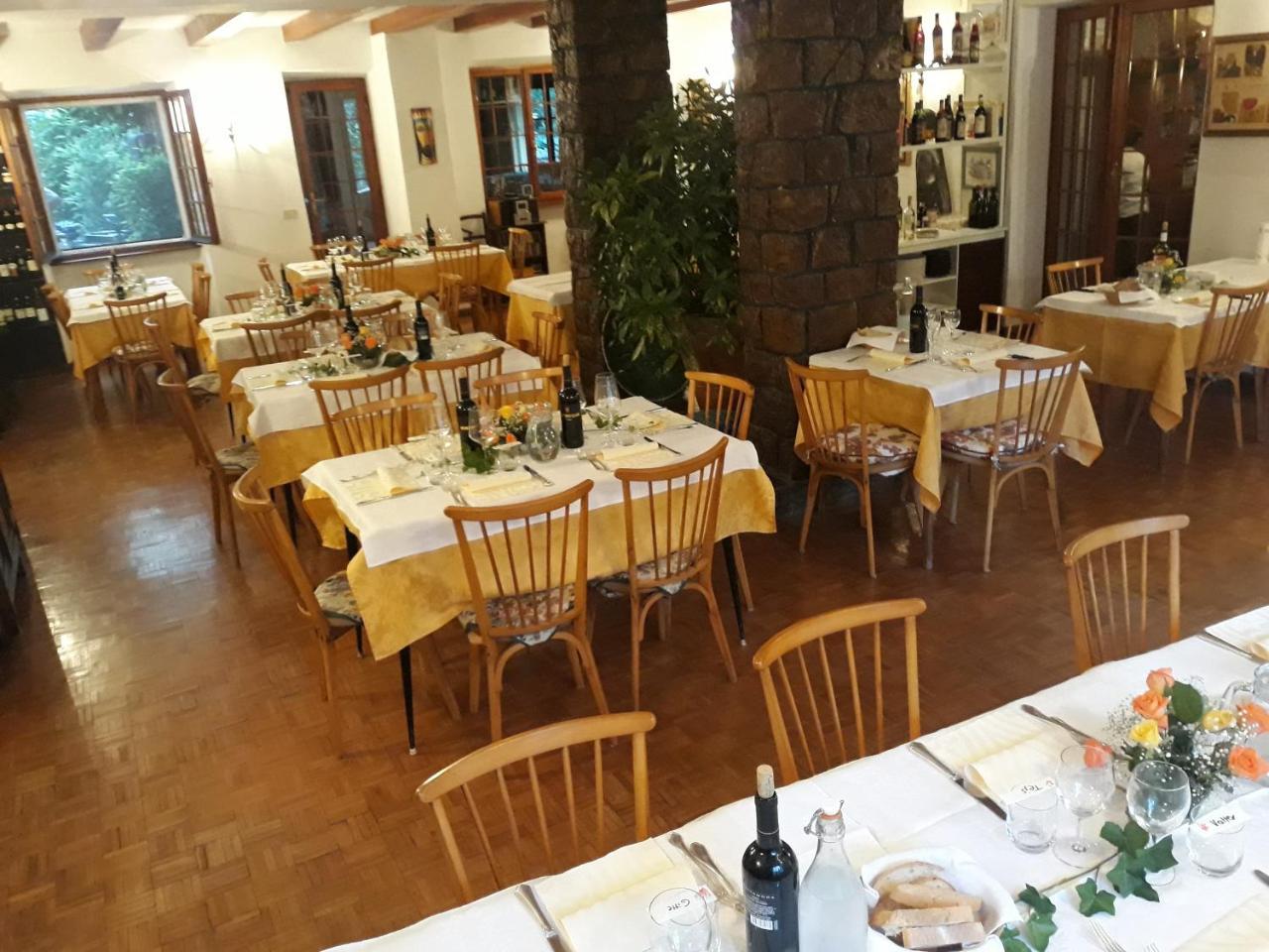 Albergo La Baita Corfino Екстер'єр фото